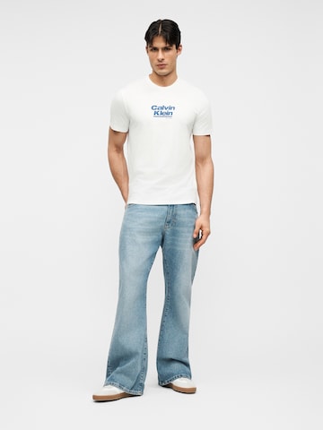Calvin Klein Jeans T-shirt '30S' i vit