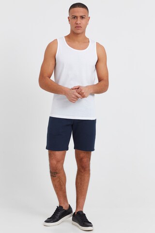 !Solid Regular Sweatshorts 'OLIVER' in Blau