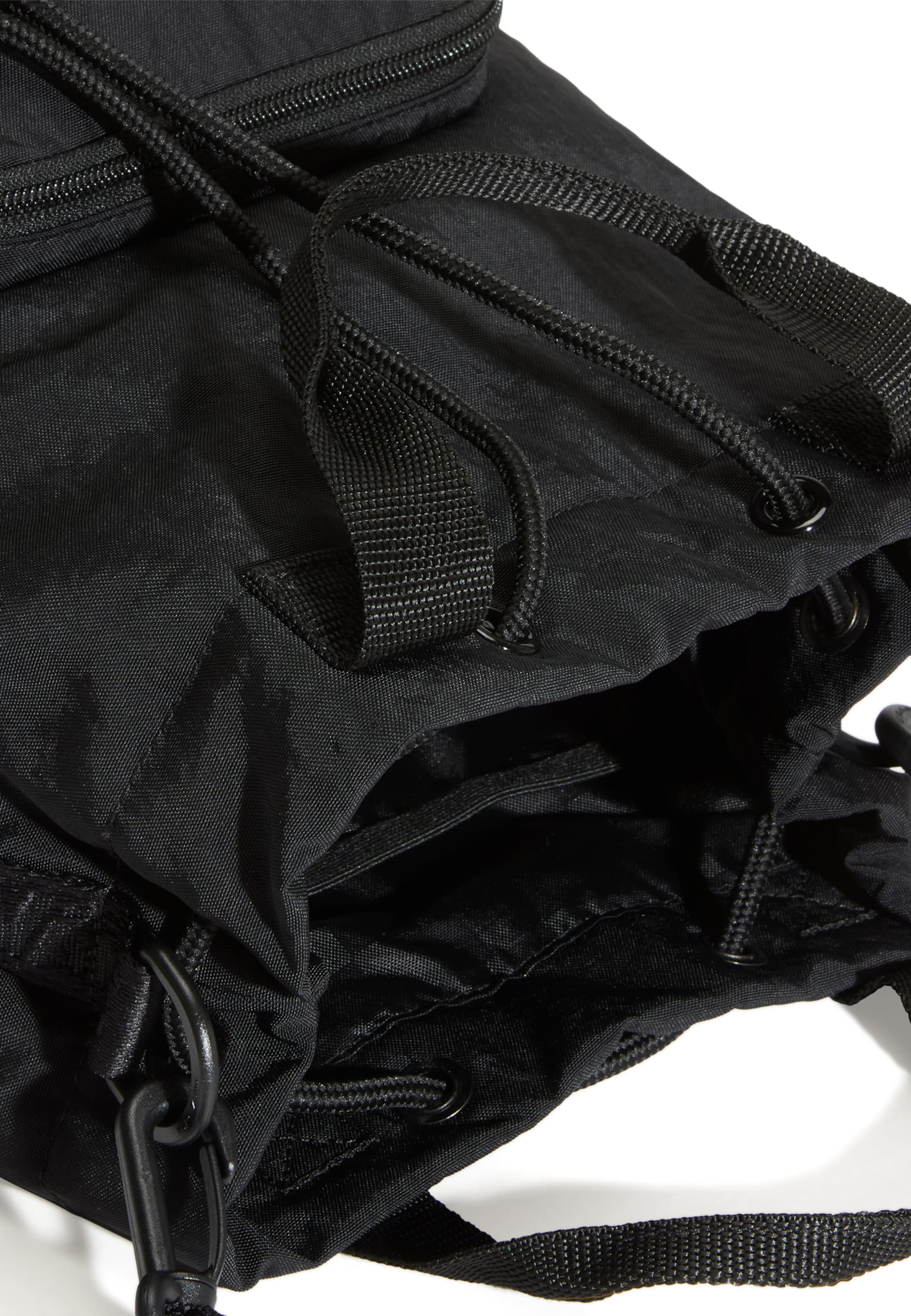 VANS Beuteltasche in Schwarz