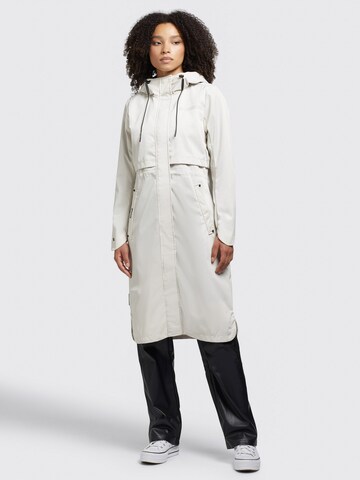 khujo Ανοιξιάτικο και φθινοπωρινό παλτό 'Jomana' σε λευκό