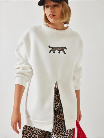 Bianco Lucci Sweatshirt in White