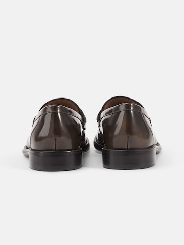 VAGABOND SHOEMAKERS Παντοφλέ 'Linn' σε καφέ