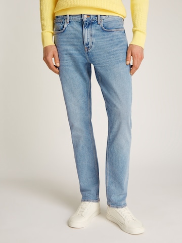 TOMMY HILFIGER Regular Jeans 'Mercer' in Blue: front