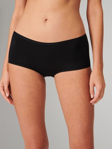 SCHIESSER Boyshorts in Black: front