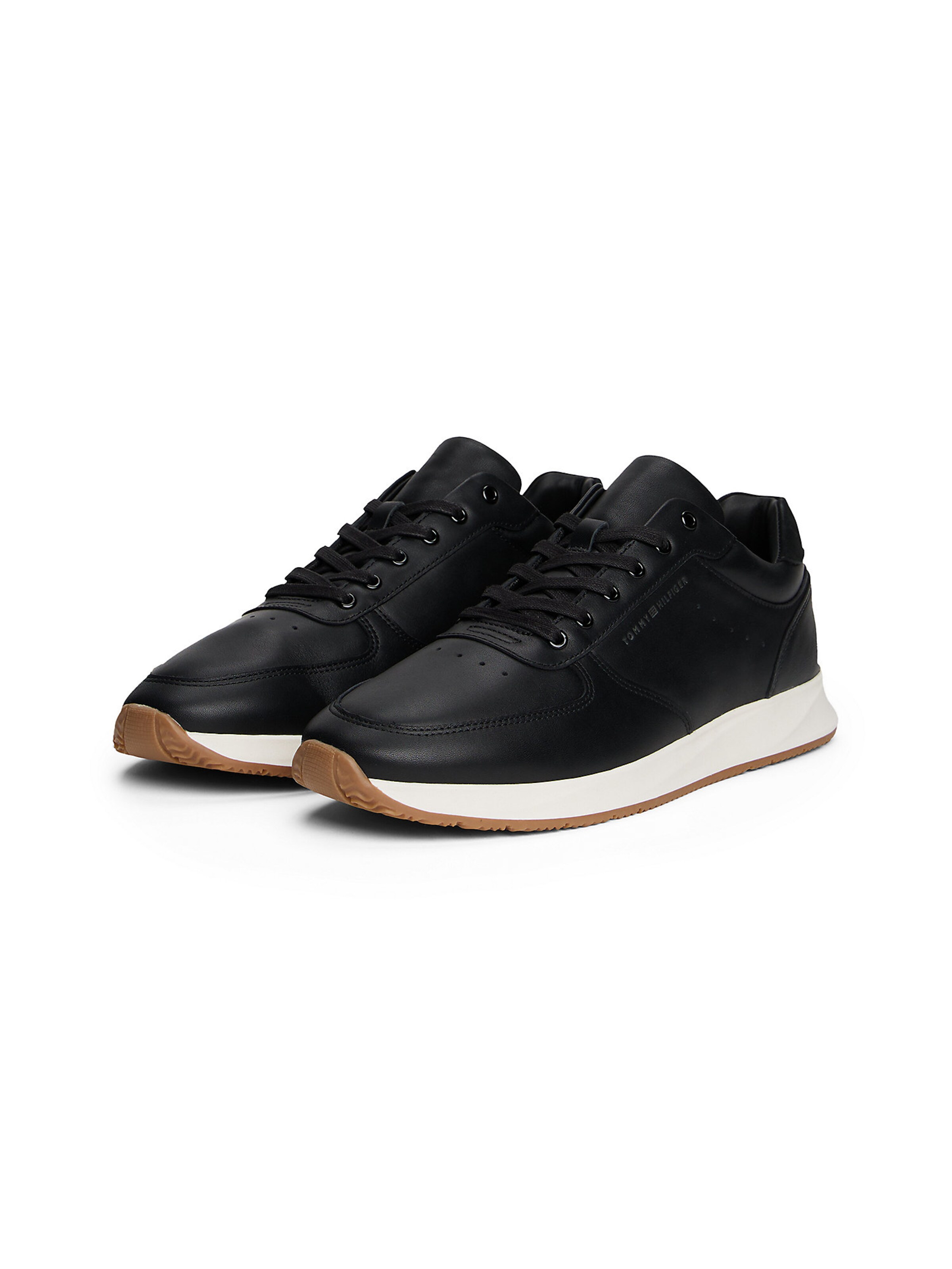 TOMMY HILFIGER Sneaker in Schwarz