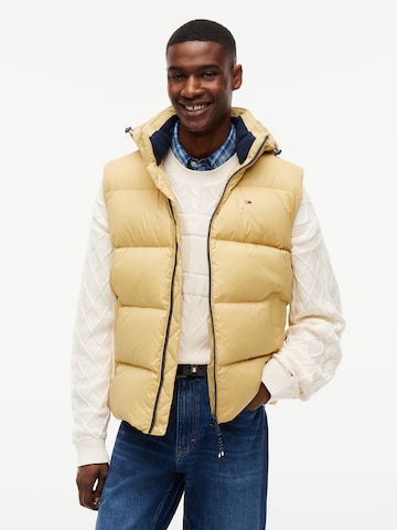 Gilet 'ESSENTIAL' di Tommy Jeans in beige: frontale