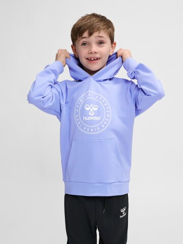 Hummel Sweatshirt 'Cuatro' in Blauw