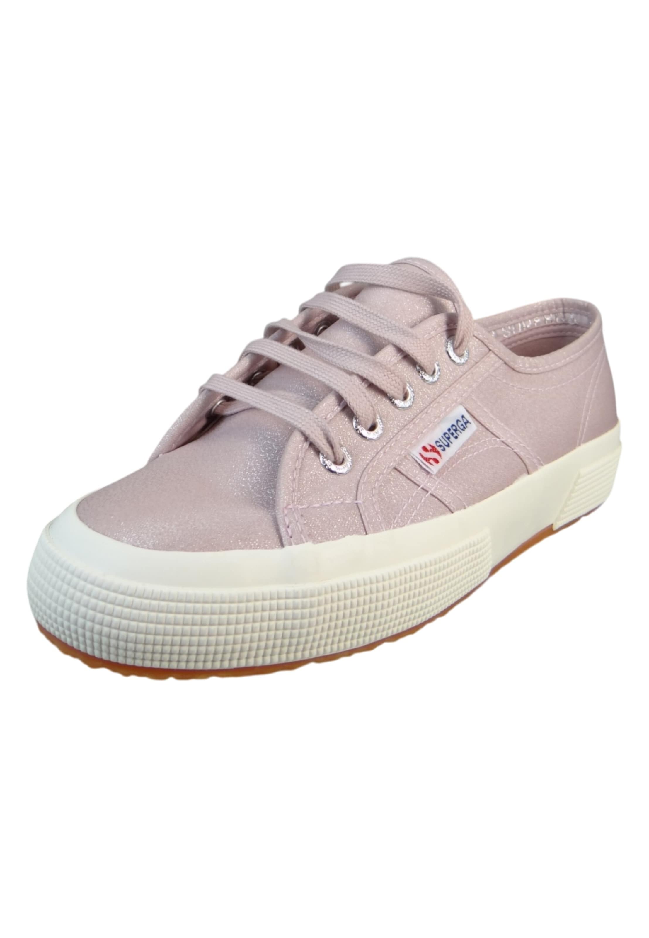 Baskets basses SUPERGA en rose : devant