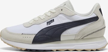 Baskets basses 'Road Rider' PUMA en blanc : devant