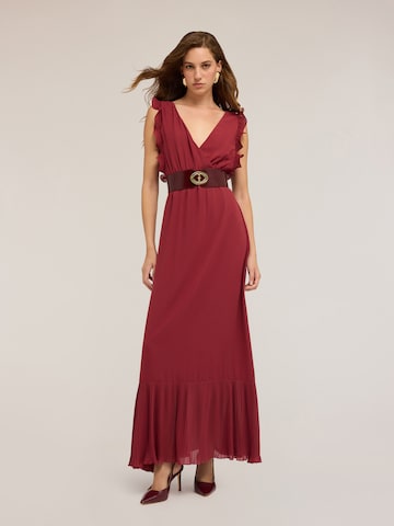 MOTIVI Dress in Red