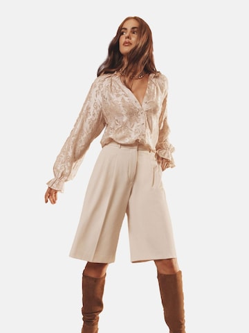 Lipsy Blouse in Gold: front