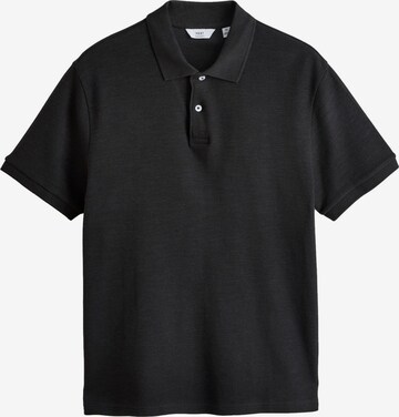 Next Shirt in Black: front