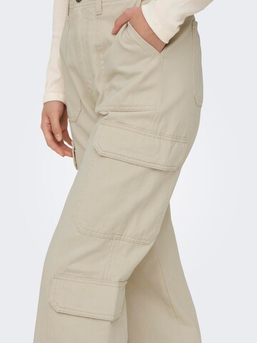 ONLY Regular Cargobroek 'MALFY' in Beige