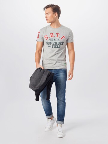 Superdry Tapered T-Shirt 'Superstate' in Grau