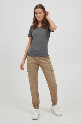 Oxmo Tapered Cargo Pants in Beige