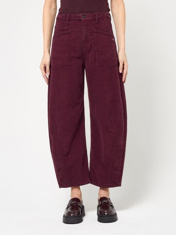 Gang Tapered Trousers '94ODINA ' in Purple: front