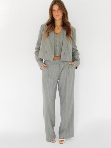 Honnête Atelier Blazer 'Fleur' in Grey