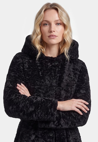 DreiMaster Klassik Between-seasons coat in Black