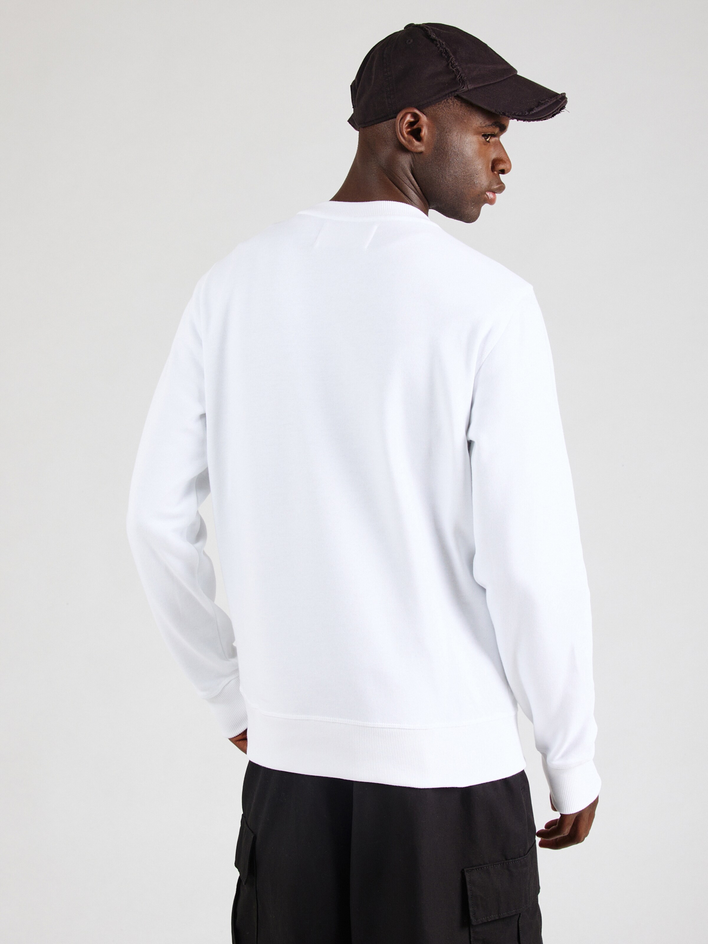 Calvin klein white sweatshirt new arrivals