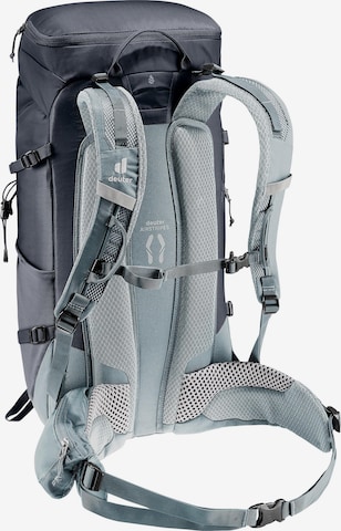 DEUTER Sports Backpack 'Trail 30' in Blue