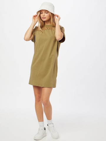 Robe Urban Classics en vert