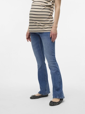 évasé Jean 'VMMSIGI' Vero Moda Maternity en bleu : devant