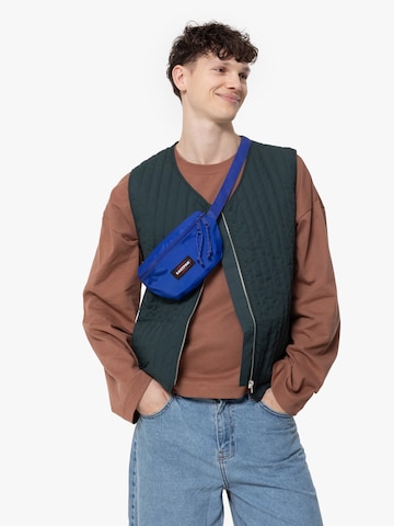 EASTPAK Ľadvinka 'Springer Powr' - Modrá