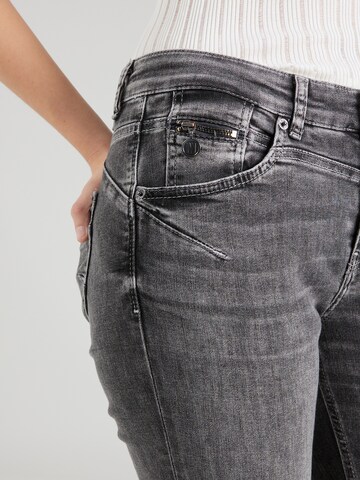 MAC Slimfit Jeans 'RICH' in Grau