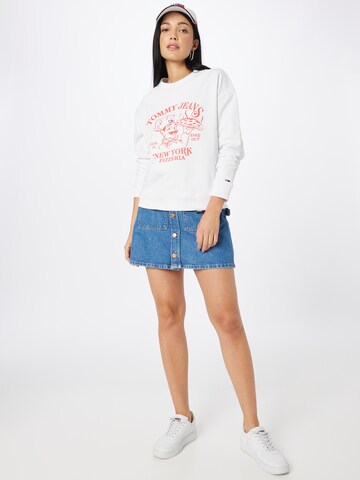 Tommy Jeans Sweatshirt 'Best Pizza' in Wit