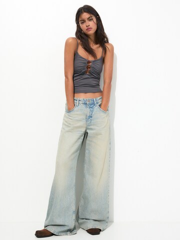 Pull&Bear Top w kolorze szary