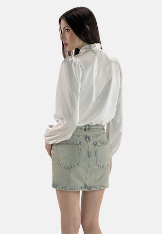 Elara Bluse in Weiß