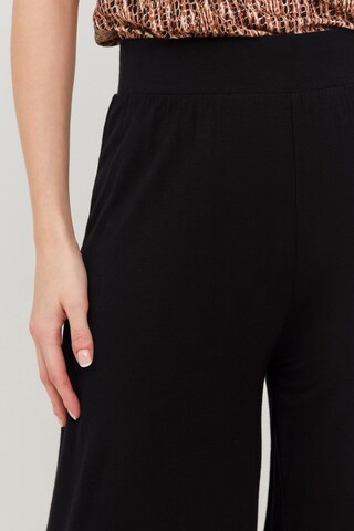 b.young Loose fit Trousers in Black