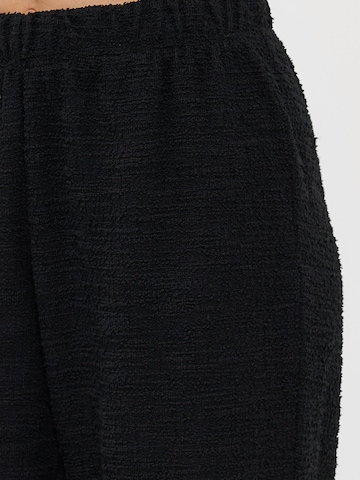 Only Petite Boot cut Pants 'ONLBRANSON' in Black
