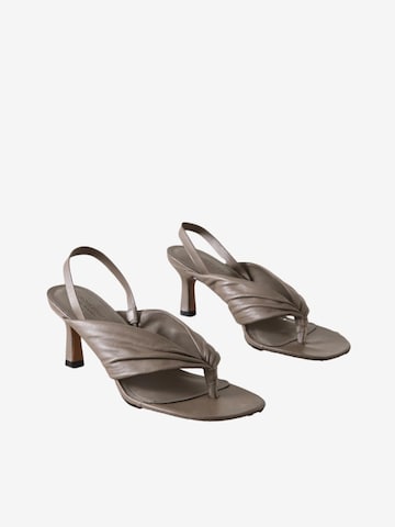 Next Sandaal in Grijs