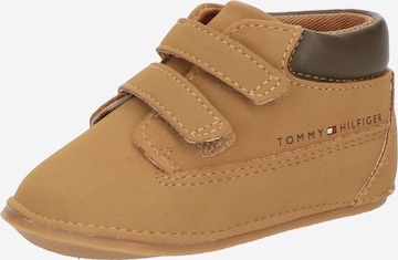 TOMMY HILFIGER Sportcipő - barna: elől