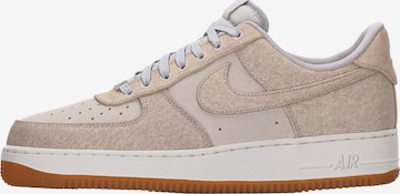 Baskets basses 'Air Force 1 07 LV8' Nike Sportswear en gris : devant