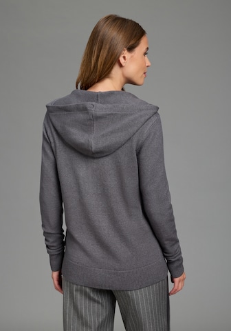 FLASHLIGHTS Knit Cardigan in Grey