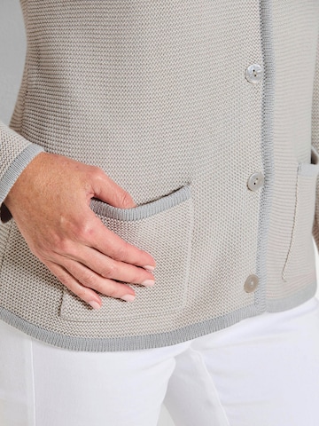 Goldner Gebreid vest in Grijs