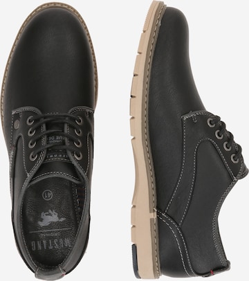 MUSTANG Lace-Up Shoes in Black