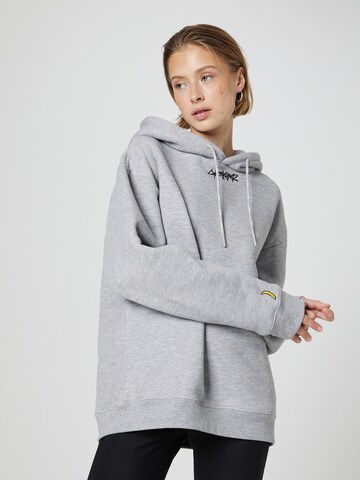 About You x Cyberkongz Hoodie 'Finn' in Grau