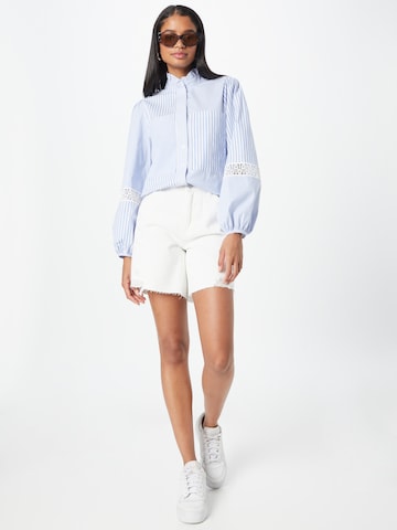A-VIEW Blouse in Blauw