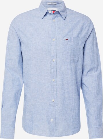 Coupe regular Chemise Tommy Jeans en bleu : devant