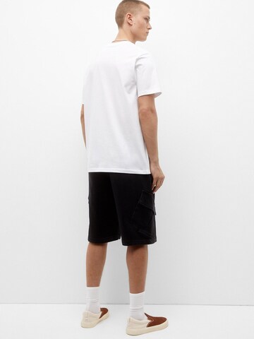 Pull&Bear Loosefit Shorts in Schwarz