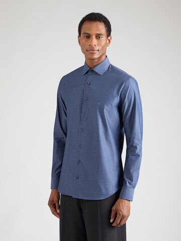 Coupe regular Chemise Michael Kors en bleu : devant
