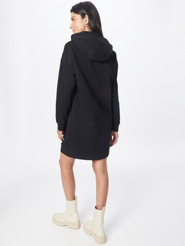 Lyle & Scott Oversized jurk in Zwart