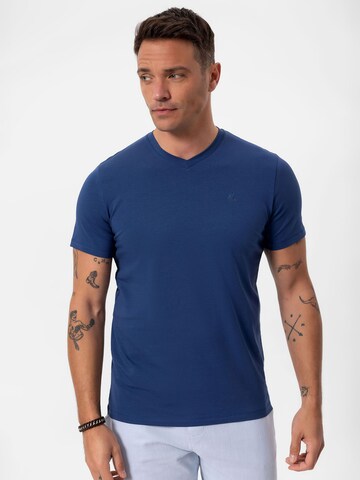 Daniel Hills Тениска в синьо: отпред