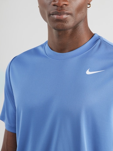 NIKE Функциональная футболка в Синий