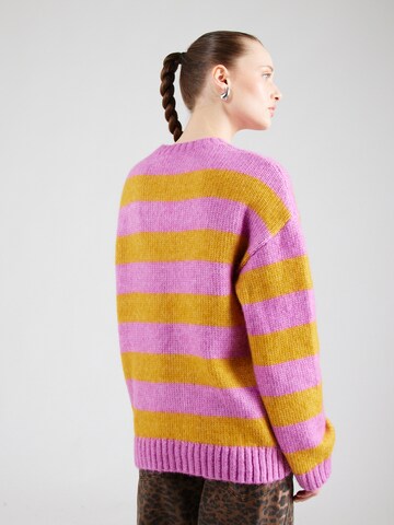 Pull-over Monki en rose