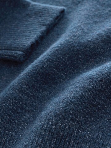 Next Pullover in Blau