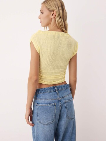 Trendyol Shirt in Geel